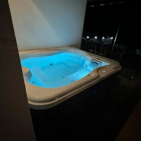 Monkey Luxury Villa Dhërmi
